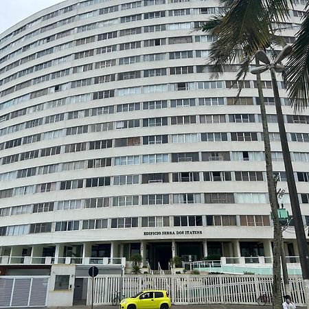 Apto Em Frente Ao Mar Predio Redondo Linda Vista เปรูอิบี ภายนอก รูปภาพ